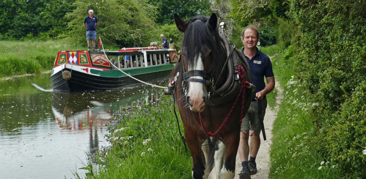 Kennet Horse Boat Kennet Avon Canal